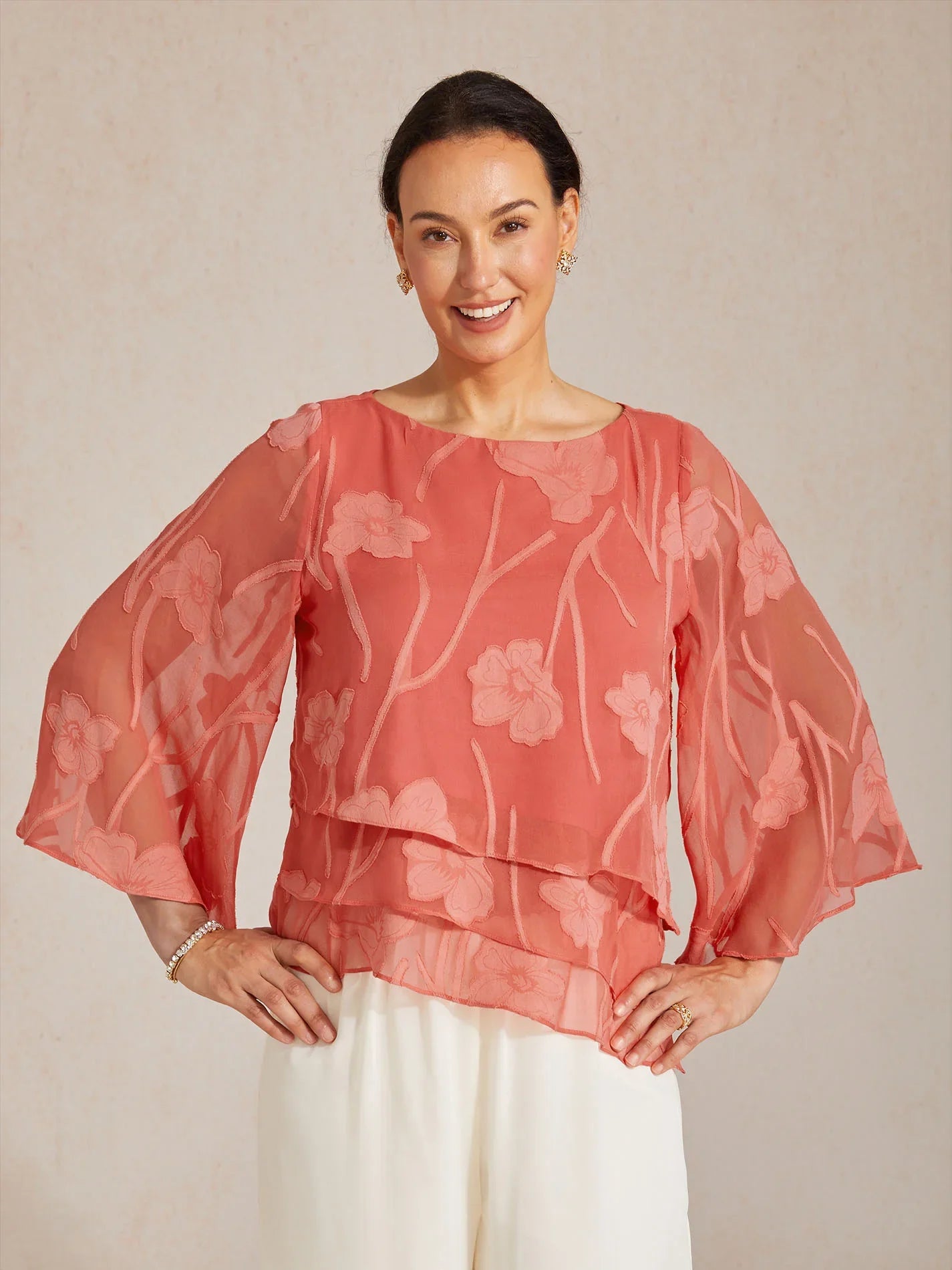 Blusa a Strati in Chiffon con Fiori