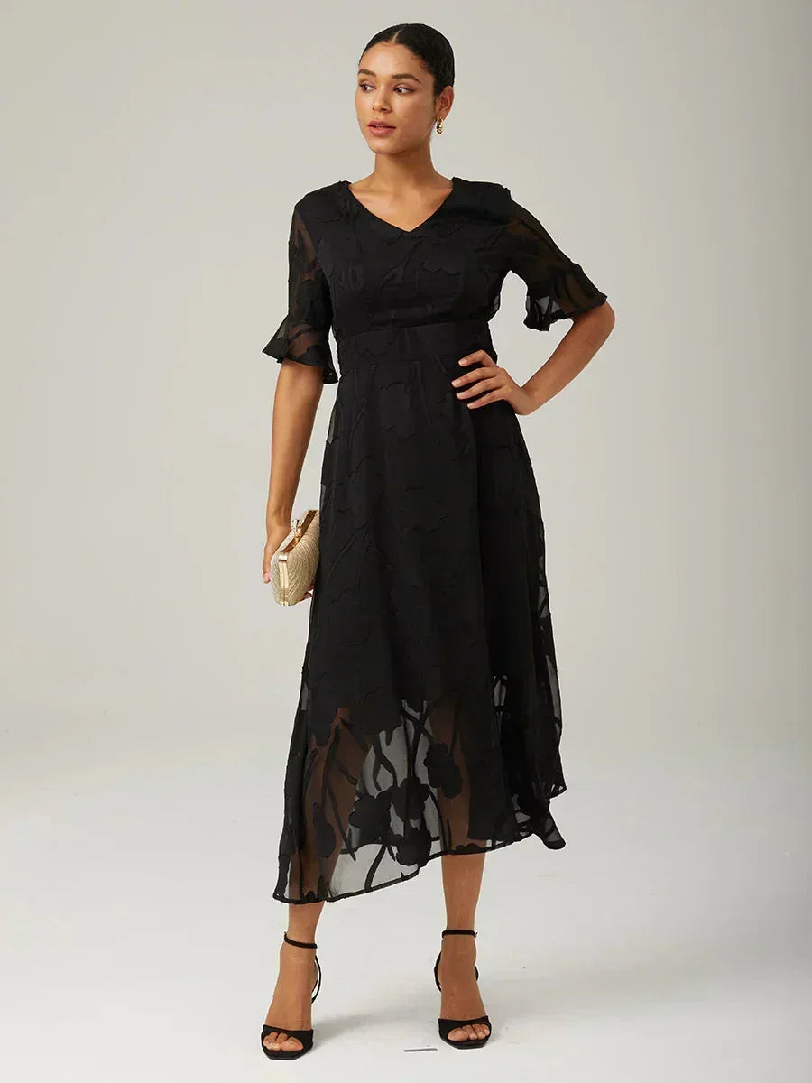 Abito Maxi in Pizzo con Volant