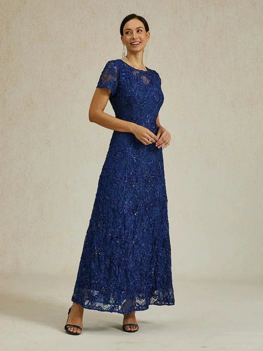 Abito A-Line in Pizzo Rosette con Decorazioni in Paillettes