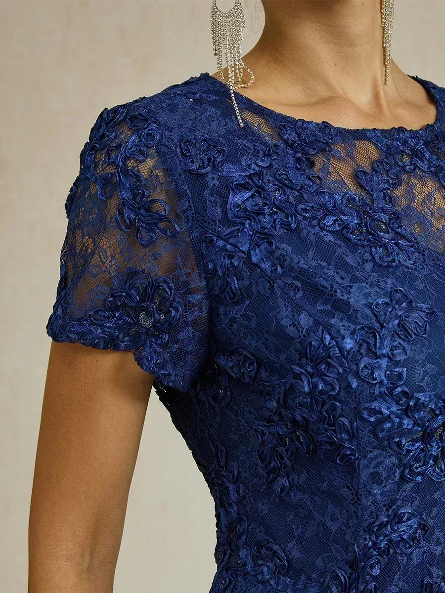 Abito A-Line in Pizzo Rosette con Decorazioni di Paillettes
