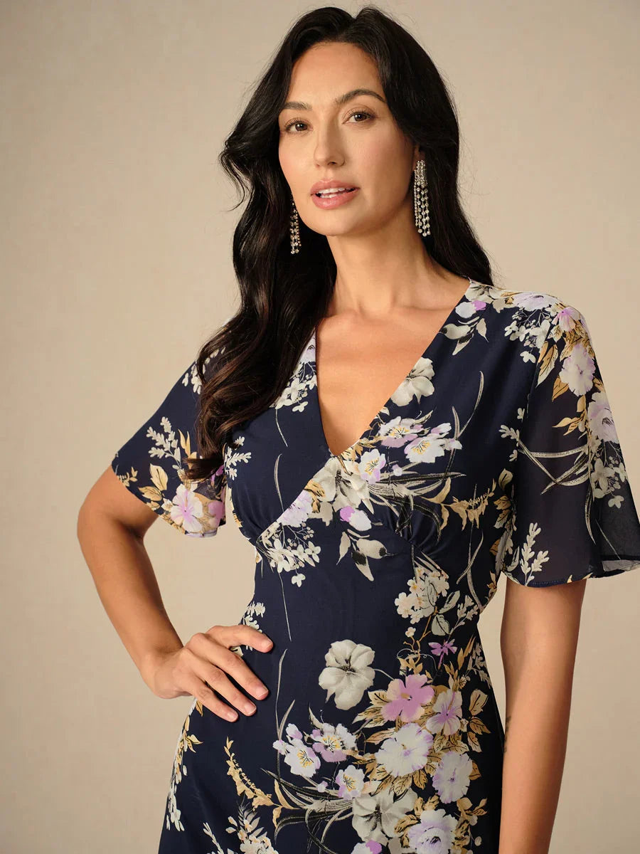Abito Midi in Chiffon Floreale con Scollatura a V e Rouches