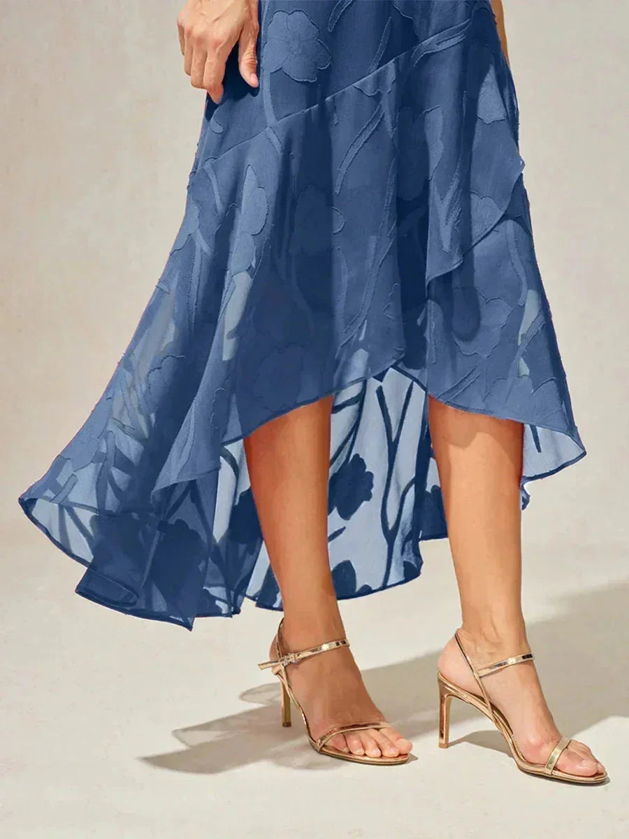 Abito da sera senza maniche in chiffon floreale con orlo asimmetrico