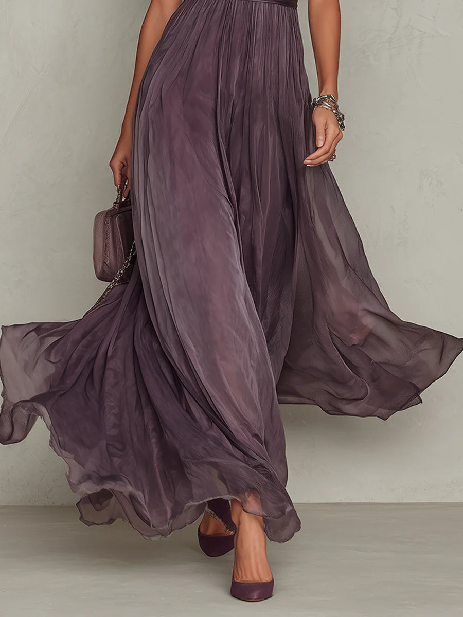 ESSENZIALE - Flavia • Abito Lungo Viola con Scollatura a Chiave e Bordo in Pizzo Chiffon