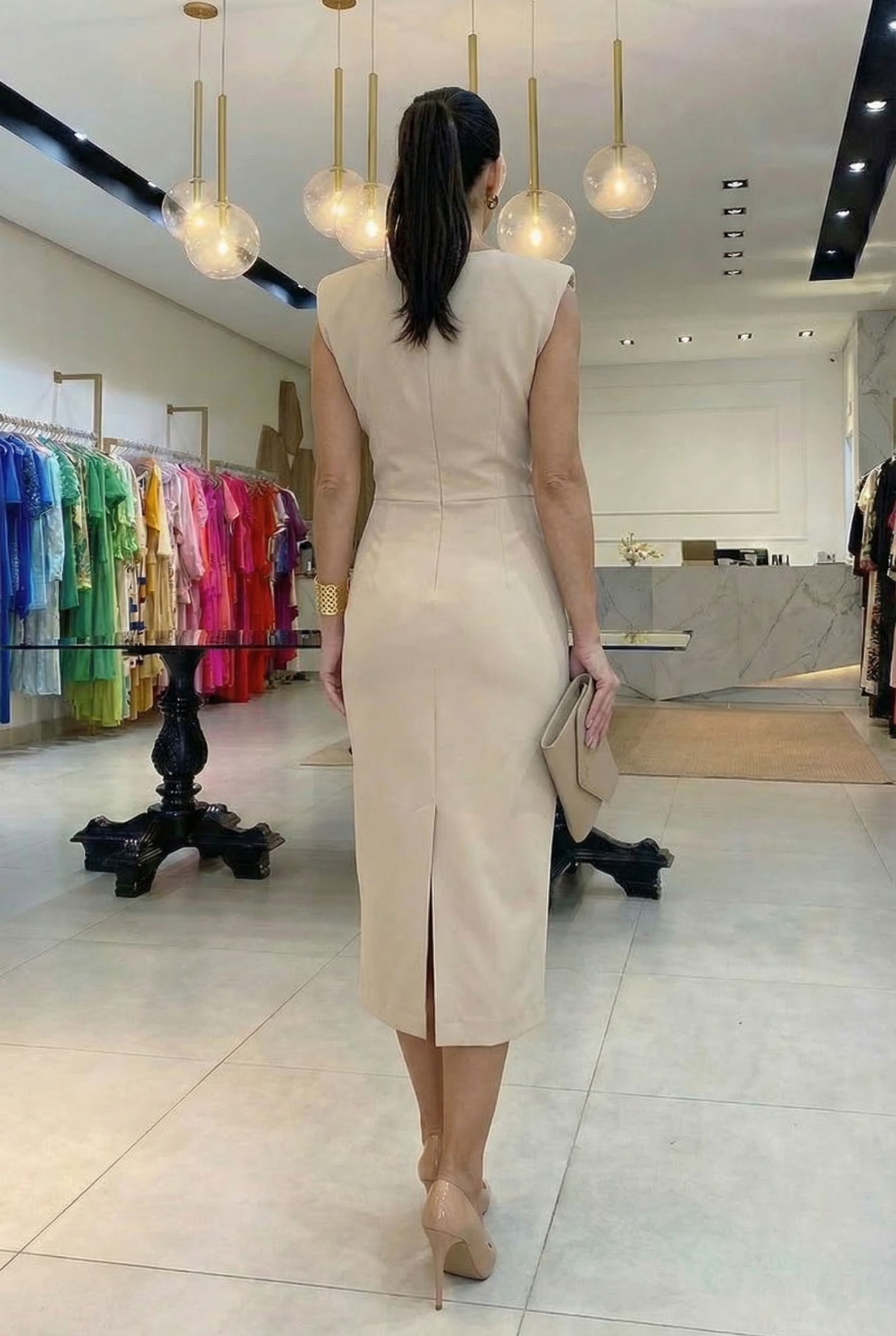 Bianca | Abito elegante con spacco
