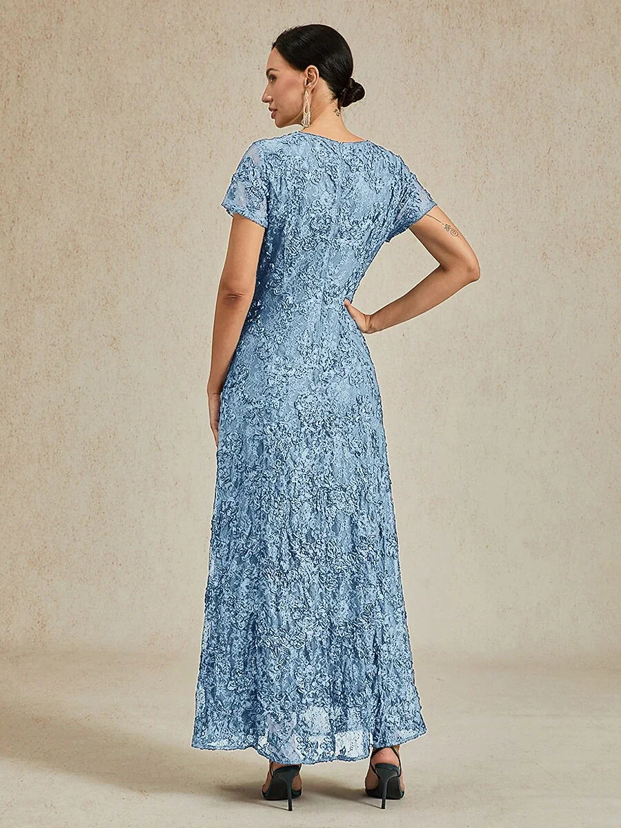 Abito A-Line in Pizzo Rosette con Decorazioni in Paillettes
